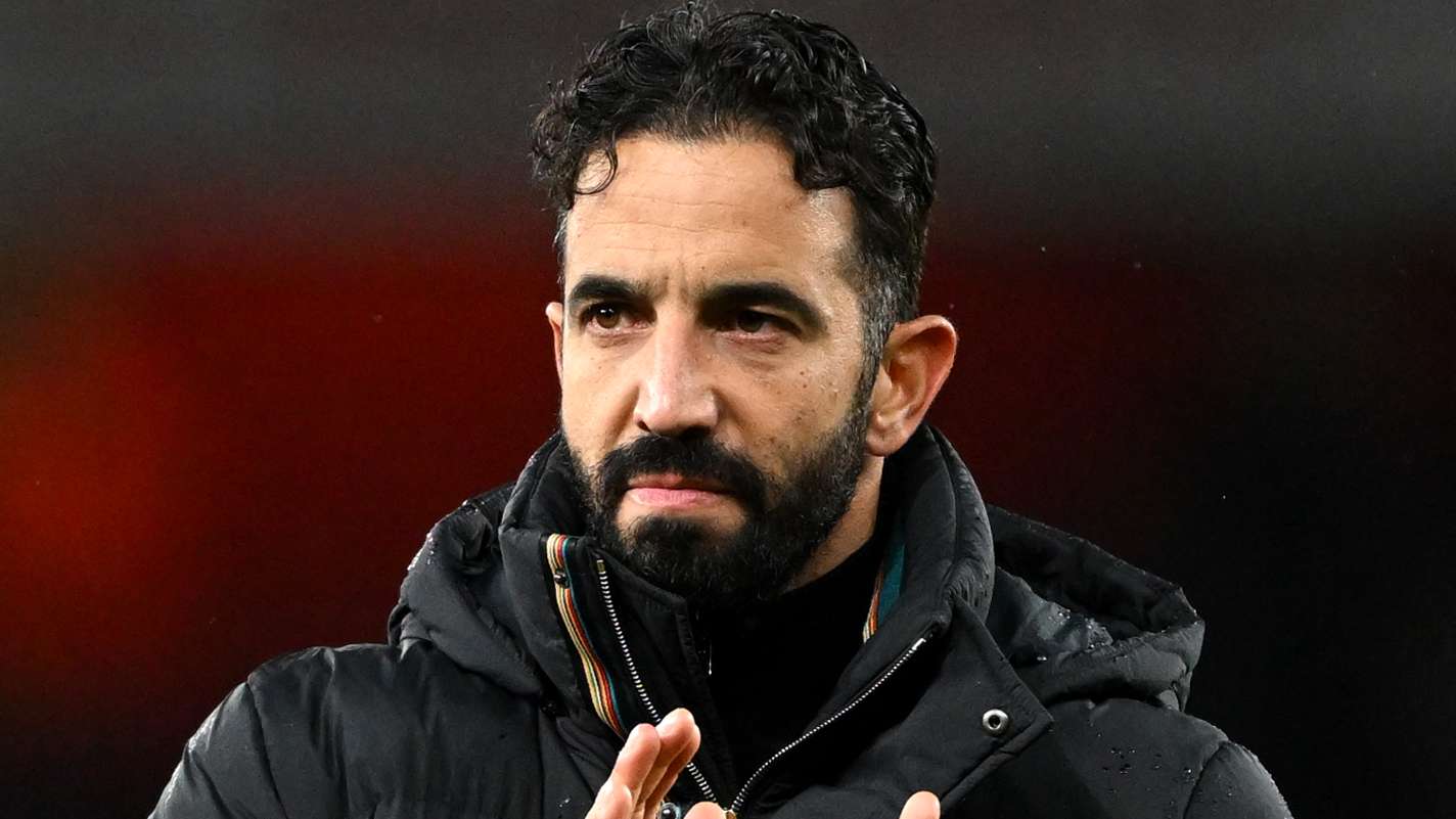 更是足球比 更是足球比